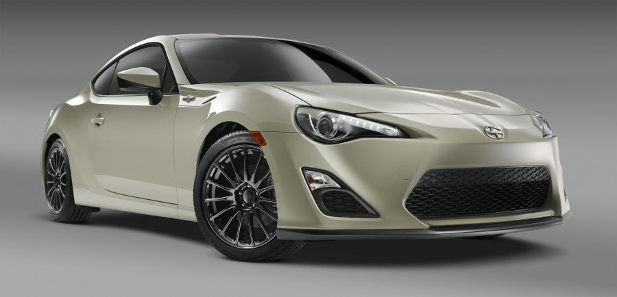  Scion FR-S Release Series 2.0 2016 года  (фото 4 из 14)